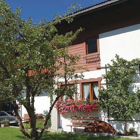 Ahornstrasse Apartment *